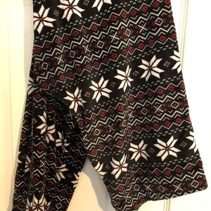 No Boundaries - Velour Faire Isle Design Leggings